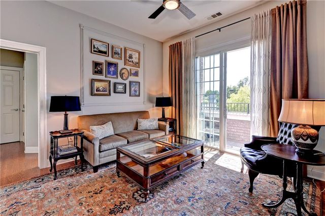5215 Center St Apt 203, Williamsburg, VA 23188