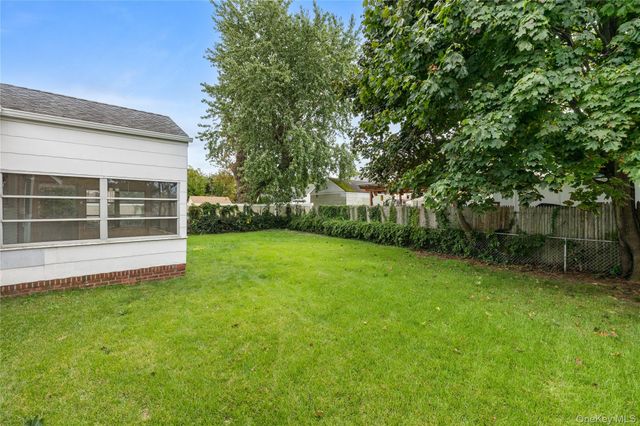12 Benjamin Avenue, Amityville, NY 11701