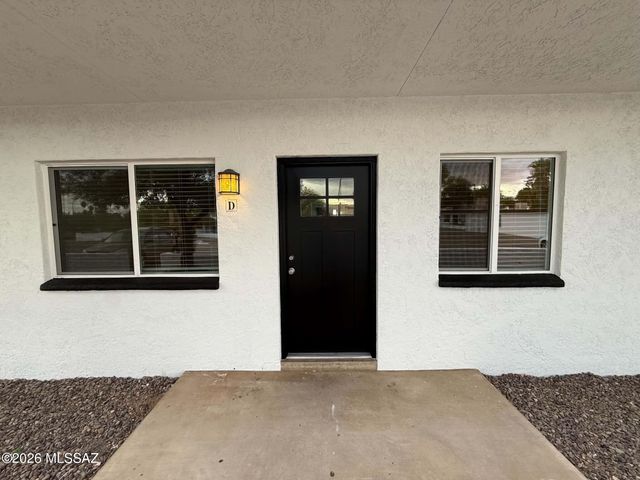 1518 E Hedrick Dr Apt D, Tucson, AZ 85719