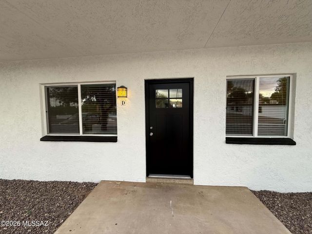 1518 E Hedrick Dr Apt D, Tucson, AZ 85719