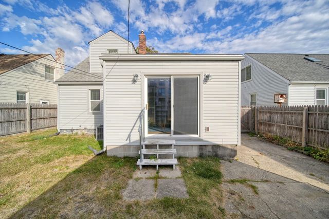 3291 Minerva Street, Ferndale, MI 48220