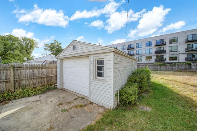 3291 Minerva Street, Ferndale, MI 48220