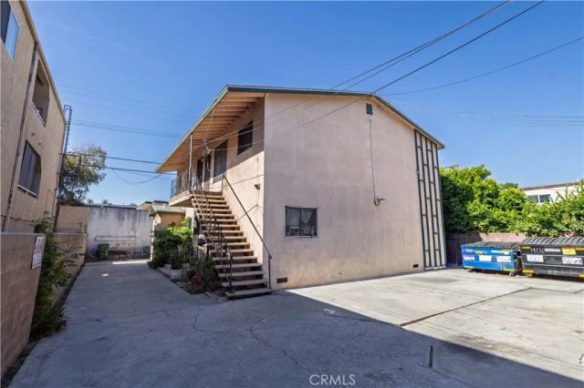 14138 Gilmore Street, Van Nuys, CA 91401