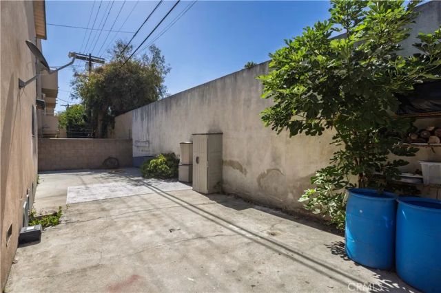 14138 Gilmore Street, Van Nuys, CA 91401