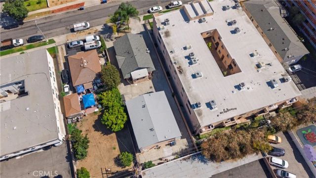 14138 Gilmore Street, Van Nuys, CA 91401