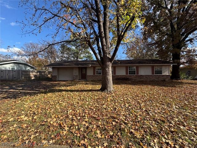 408 S Cherry Street, Sallisaw, OK 74955