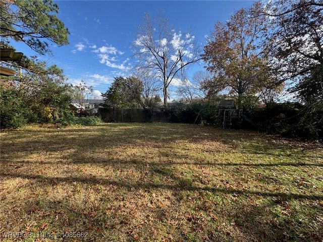 408 S Cherry Street, Sallisaw, OK 74955