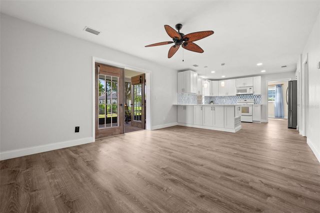 706 SW 51ST STREET TERRACE, Cape Coral, FL 33914