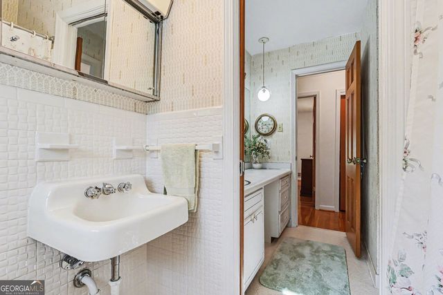 3145 Kelley Chapel Road, Decatur, GA 30034