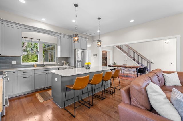 2248 Foss Street, Ann Arbor, MI 48103
