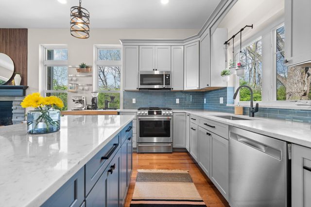 2248 Foss Street, Ann Arbor, MI 48103
