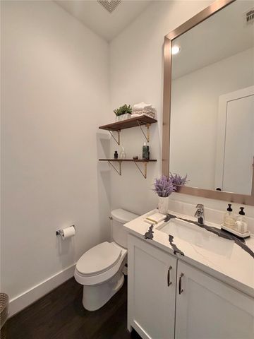 3311 Baer Street, Houston, TX 77020