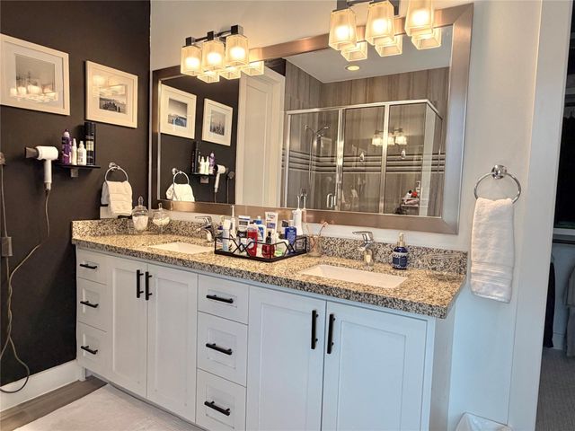 3311 Baer Street, Houston, TX 77020