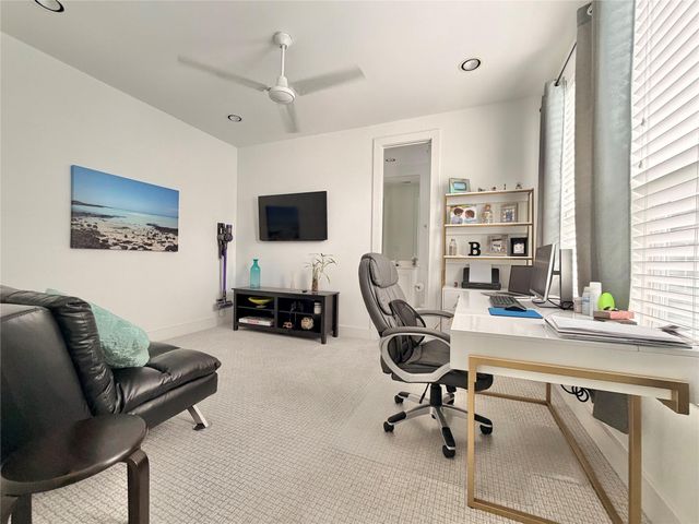 3311 Baer Street, Houston, TX 77020