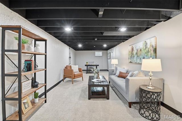 848 Cordova Street, St Louis, MO 63138