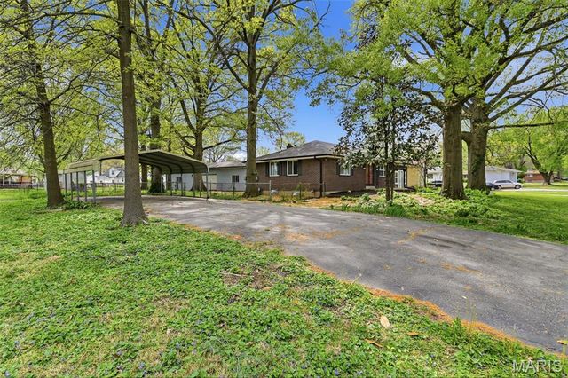 848 Cordova Street, St Louis, MO 63138