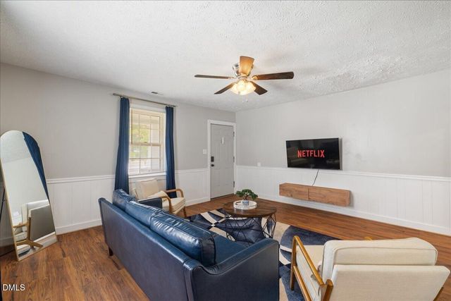 512 S King Street, Fayetteville, NC 28301