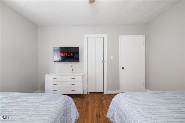 512 S King Street, Fayetteville, NC 28301