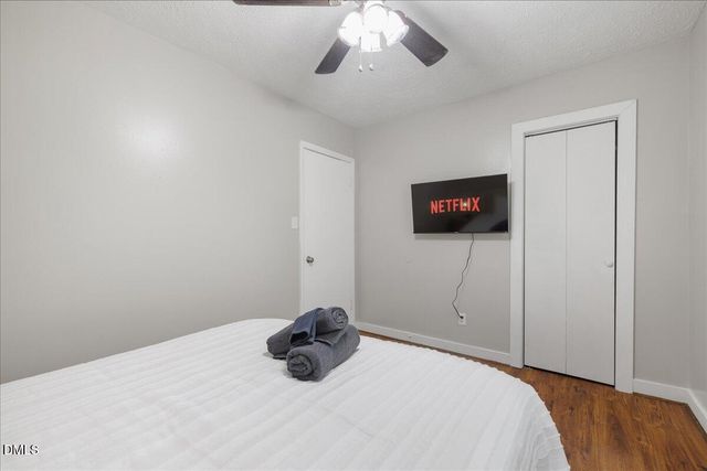 512 S King Street, Fayetteville, NC 28301