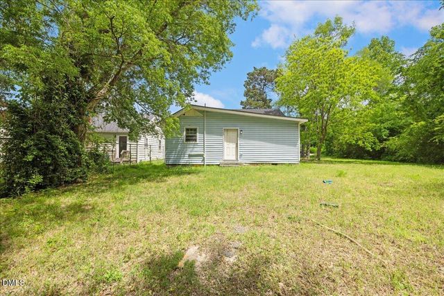 512 S King Street, Fayetteville, NC 28301