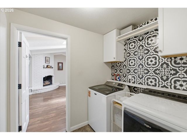 1895 AERIAL Way, Salem, OR 97302