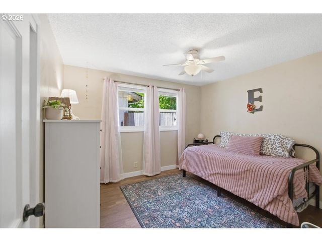 1895 AERIAL Way, Salem, OR 97302