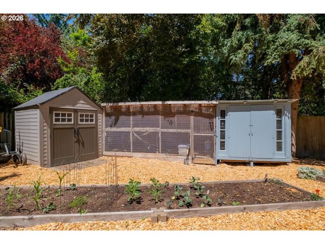 1895 AERIAL Way, Salem, OR 97302
