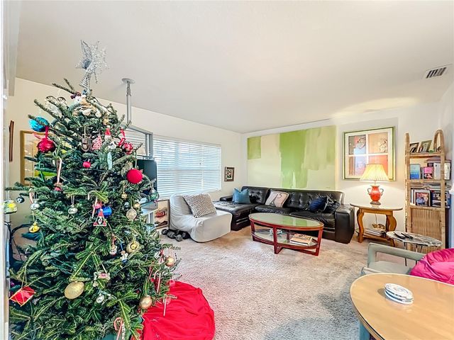 415 HERMITAGE DRIVE, Altamonte Springs, FL 32701