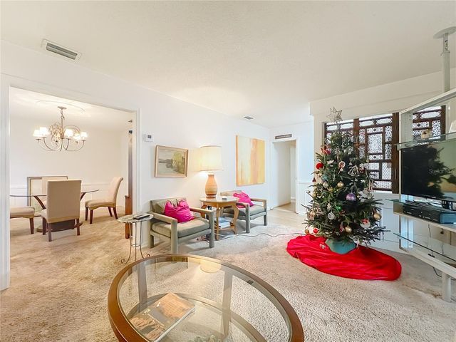 415 HERMITAGE DRIVE, Altamonte Springs, FL 32701