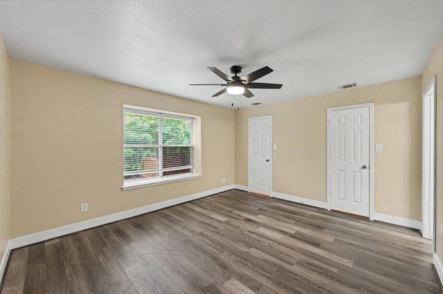 18477 Sunrise Oaks Court, Montgomery, TX 77316