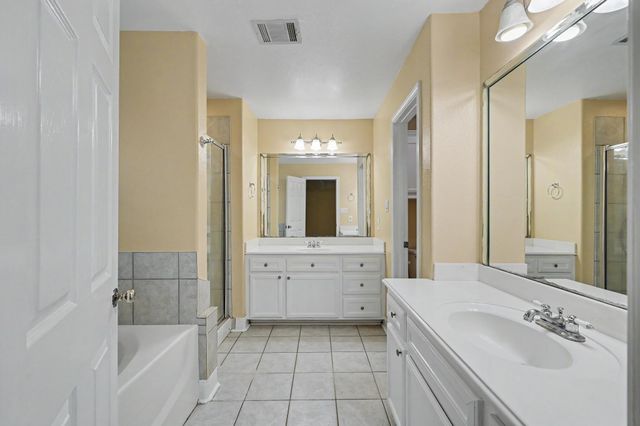 18477 Sunrise Oaks Court, Montgomery, TX 77316