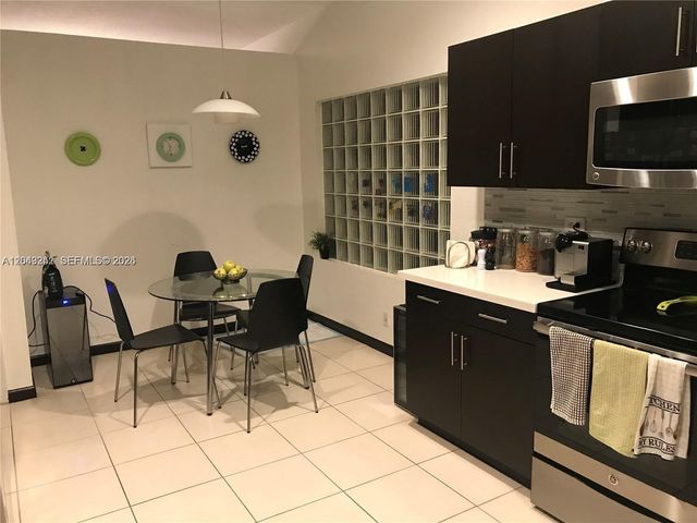 4729 NW 120th Dr 4729, Coral Springs, FL 33076