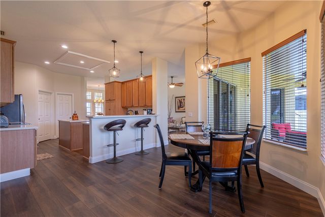357 24th Avenue SW, Vero Beach, FL 32962