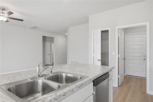 866 N Pear Street, Gardner, KS 66030