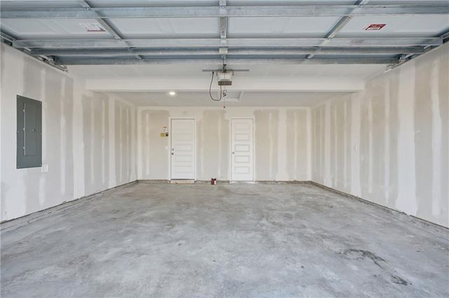 866 N Pear Street, Gardner, KS 66030