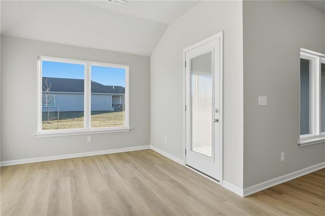 866 N Pear Street, Gardner, KS 66030