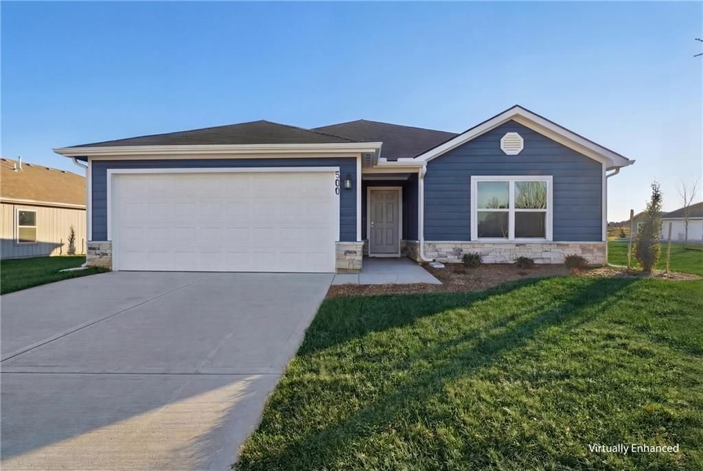 866 N Pear Street, Gardner, KS 66030
