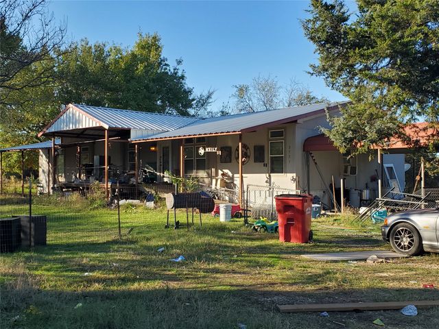 3721 FM 1396 E, Ivanhoe, TX 75447
