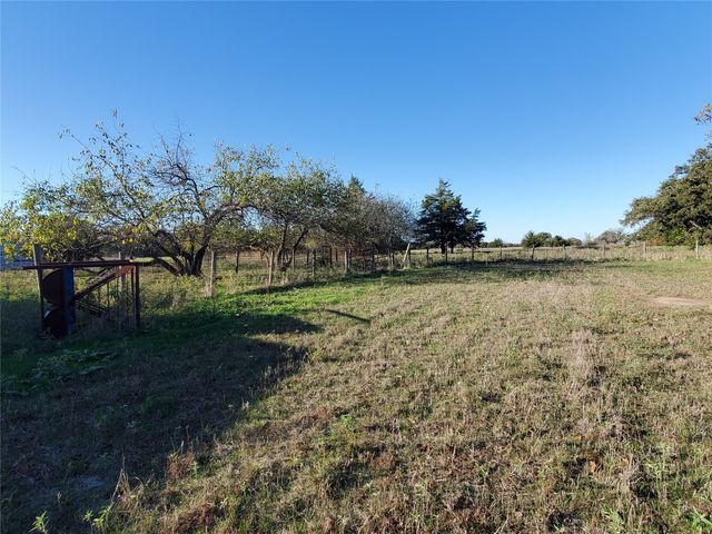 3721 FM 1396 E, Ivanhoe, TX 75447