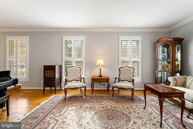 10904 EQUESTRIAN CT, Reston, VA 20190