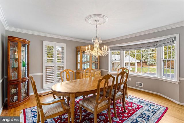 10904 EQUESTRIAN CT, Reston, VA 20190