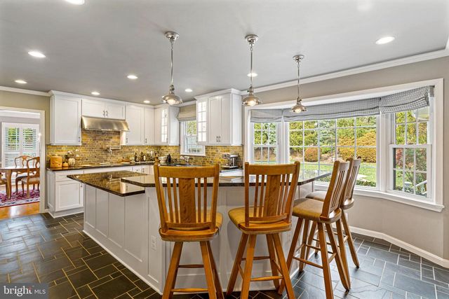 10904 EQUESTRIAN CT, Reston, VA 20190