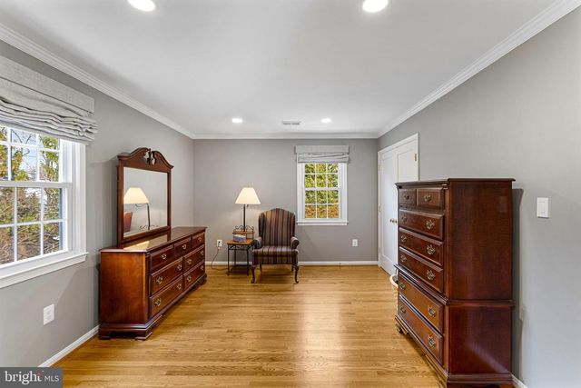 10904 EQUESTRIAN CT, Reston, VA 20190