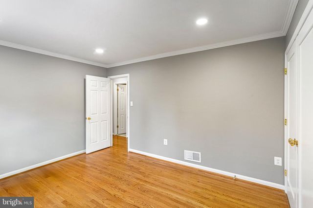 10904 EQUESTRIAN CT, Reston, VA 20190