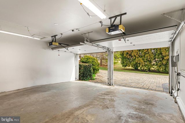 10904 EQUESTRIAN CT, Reston, VA 20190