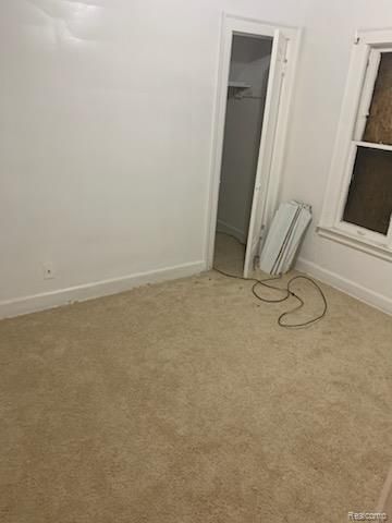 8229 Carlin, Detroit, MI 48228