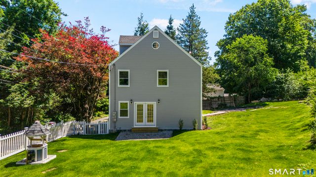 120 Ivy Hill Road, Ridgefield, CT 06877