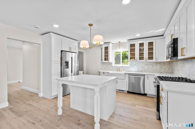 120 Ivy Hill Road, Ridgefield, CT 06877