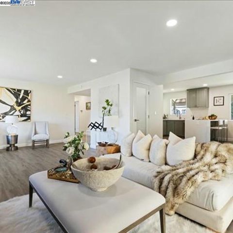 3184 Waugh Place, Fremont, CA 94536