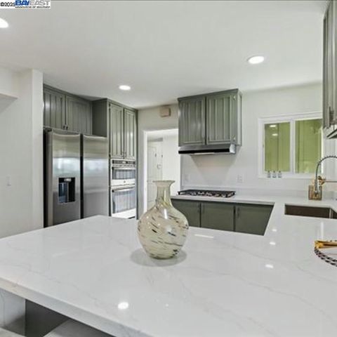 3184 Waugh Place, Fremont, CA 94536